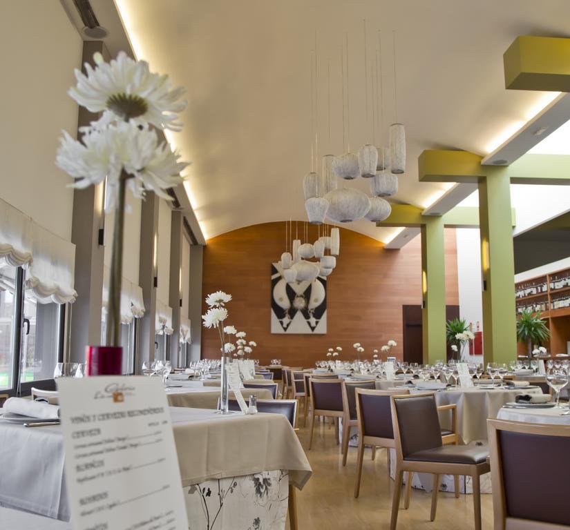 Hq La Galeria Hotel Burgos Bagian luar foto