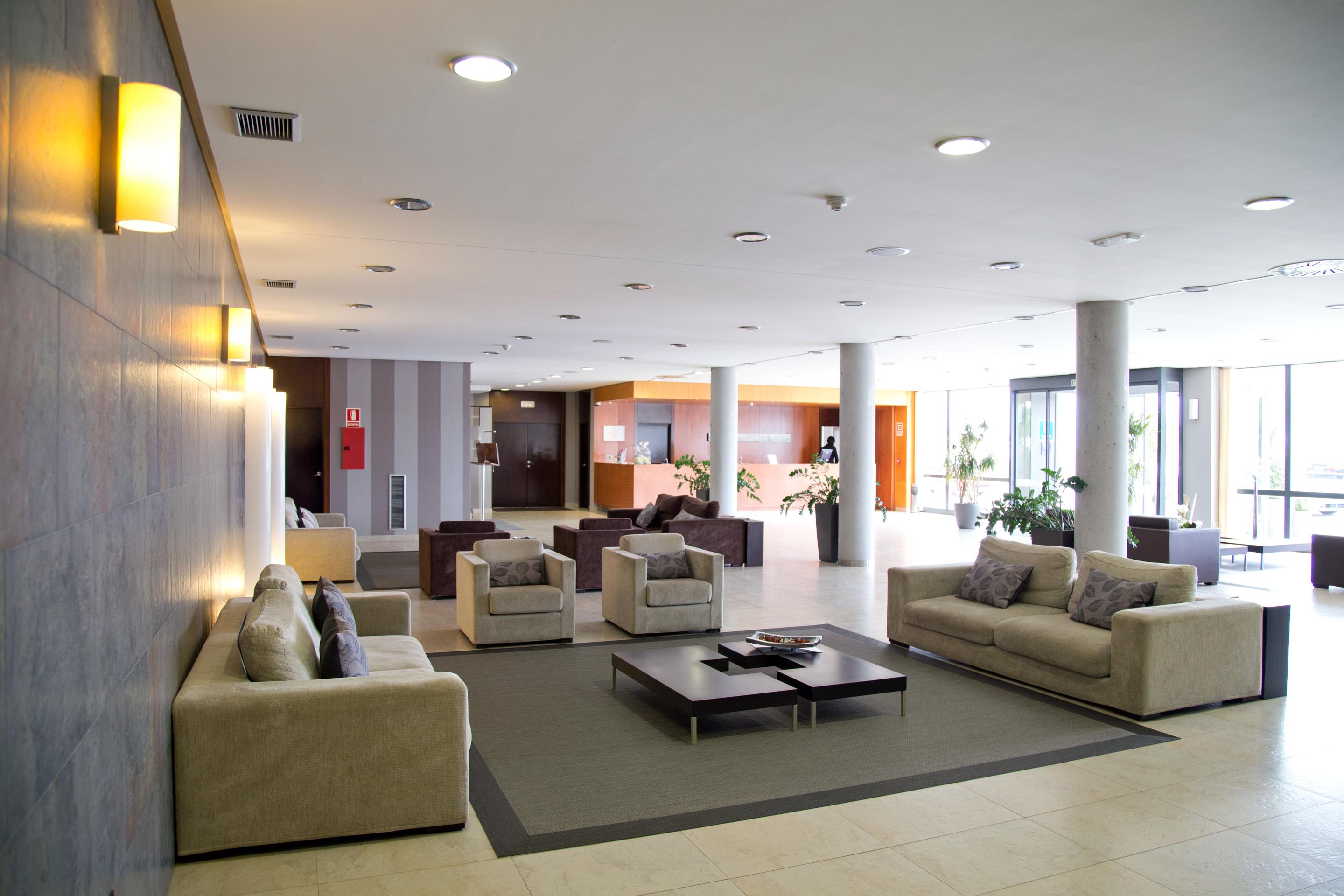 Hq La Galeria Hotel Burgos Bagian luar foto