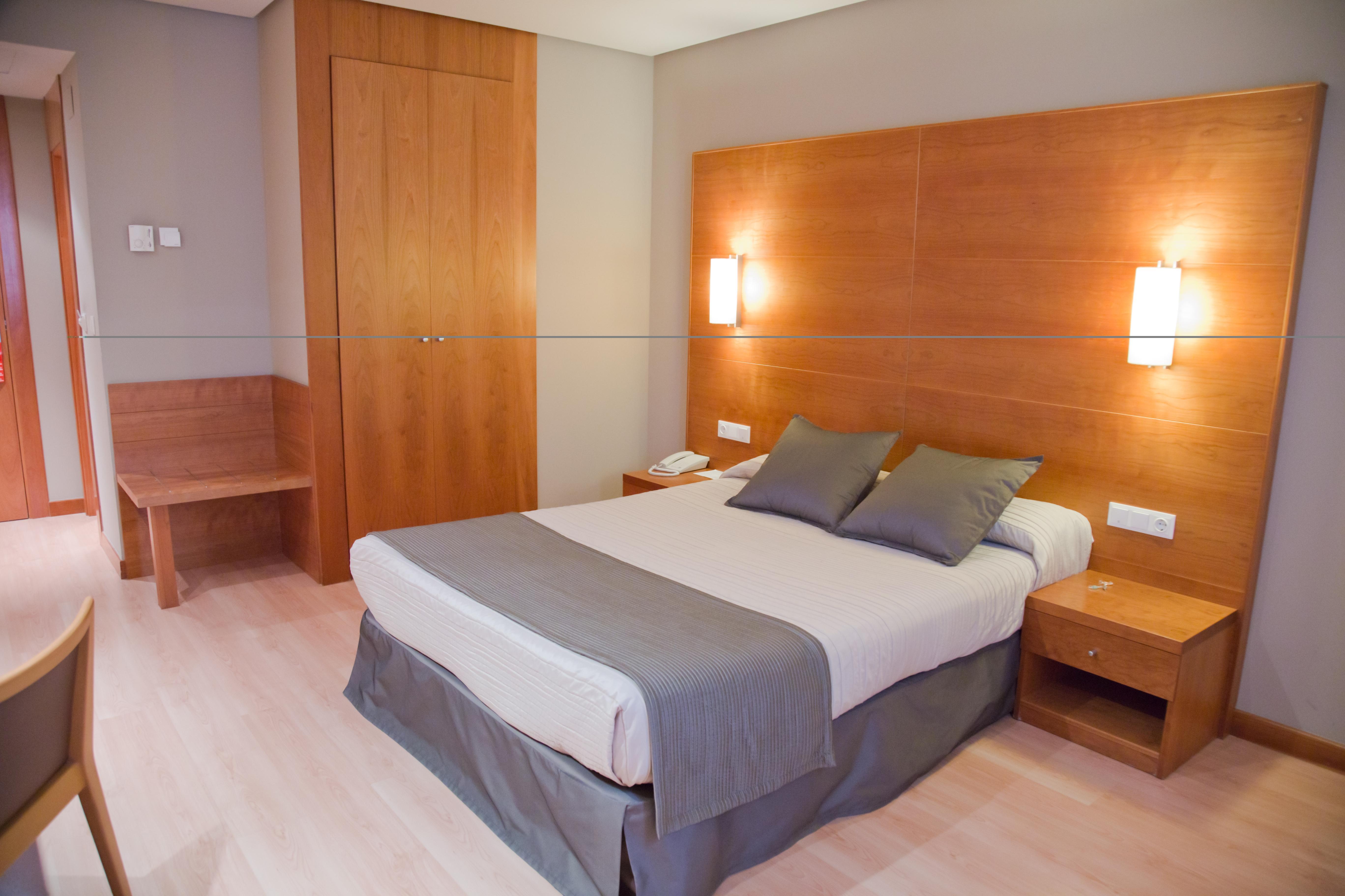 Hq La Galeria Hotel Burgos Bagian luar foto