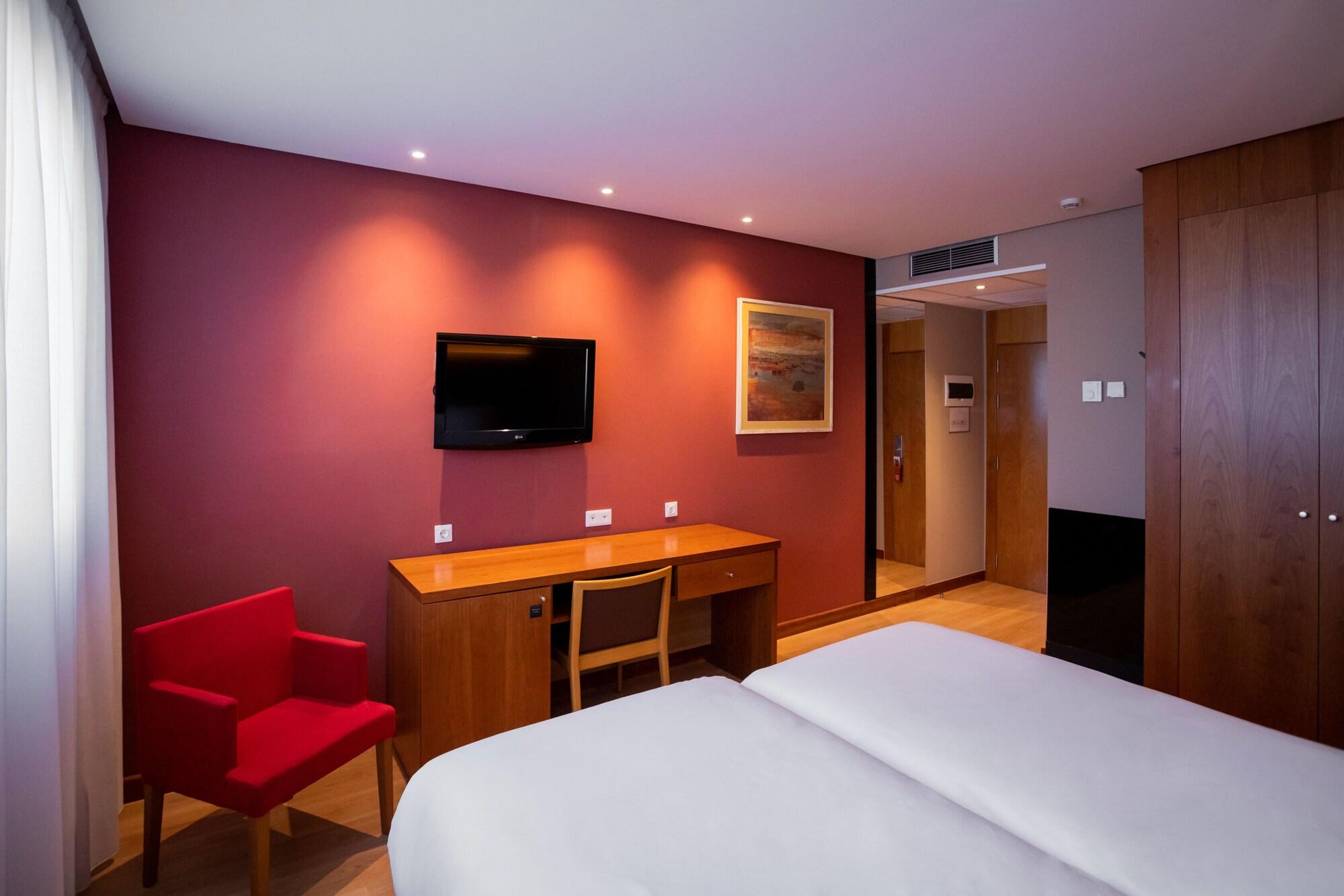 Hq La Galeria Hotel Burgos Bagian luar foto